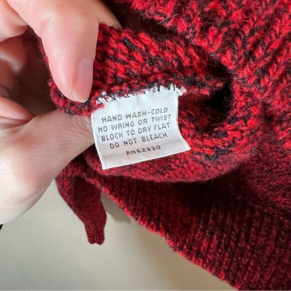 Land’s End Red Wool Blend Crewneck Sweater Men’s Large Long - Picture 8 of 11